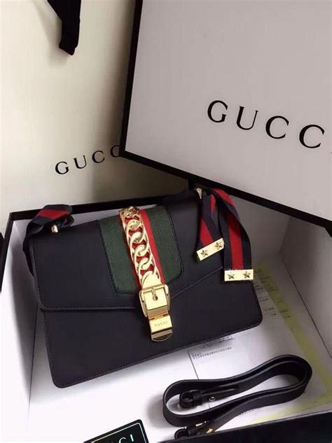 Gucci bags under 500